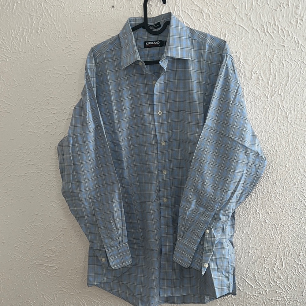 Kirkland men shirt